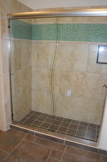 Shower & Bath Enclosures — image 25
