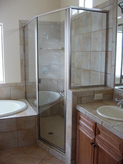 Shower & Bath Enclosures — image 27
