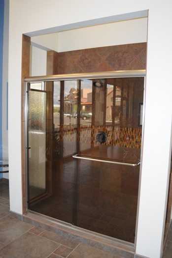 Shower & Bath Enclosures — image 16